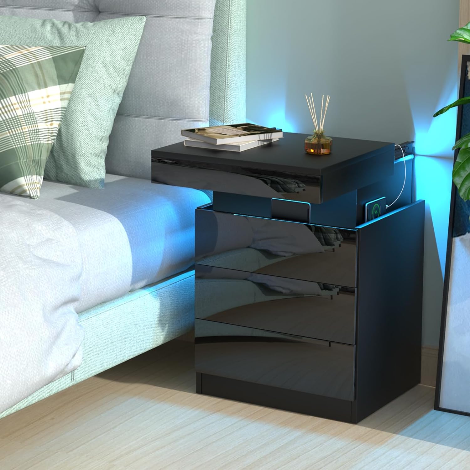 Nachttisch Schwarz 2er Set, Nachtschrank mit Led Licht und Steckdose, Nachtkommode mit 3 Schubladen und Versteckte Schiebeschränke für Wohnzimmer, Schlafzimmer (45x40x67cm)