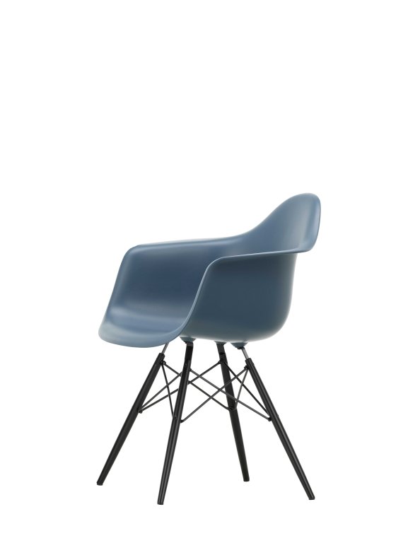Vitra Eames DAW stoel zwart esdoorn onderstel, Poppy Red