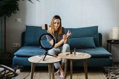 Air Time Studio Skrivebordlampe 360°
