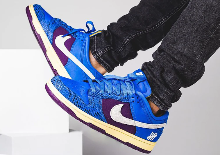 Nike Dunk Low Undefeated 5 On It Dunk vs. AF1