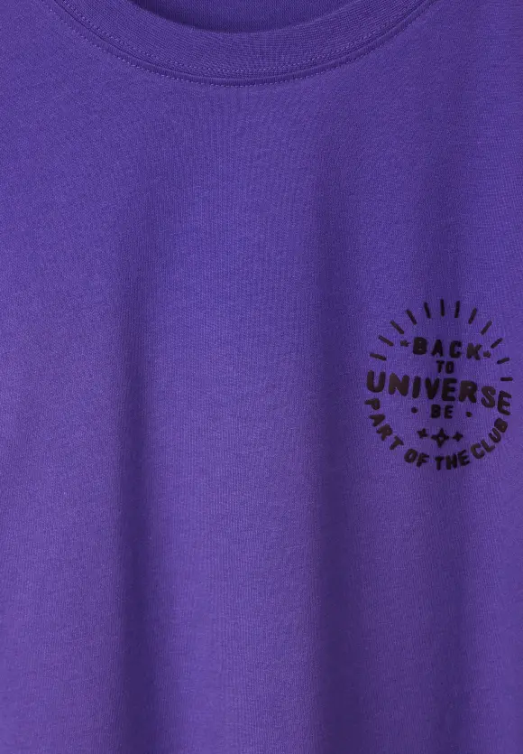 T-Shirt mit Brustprint - ultra violet