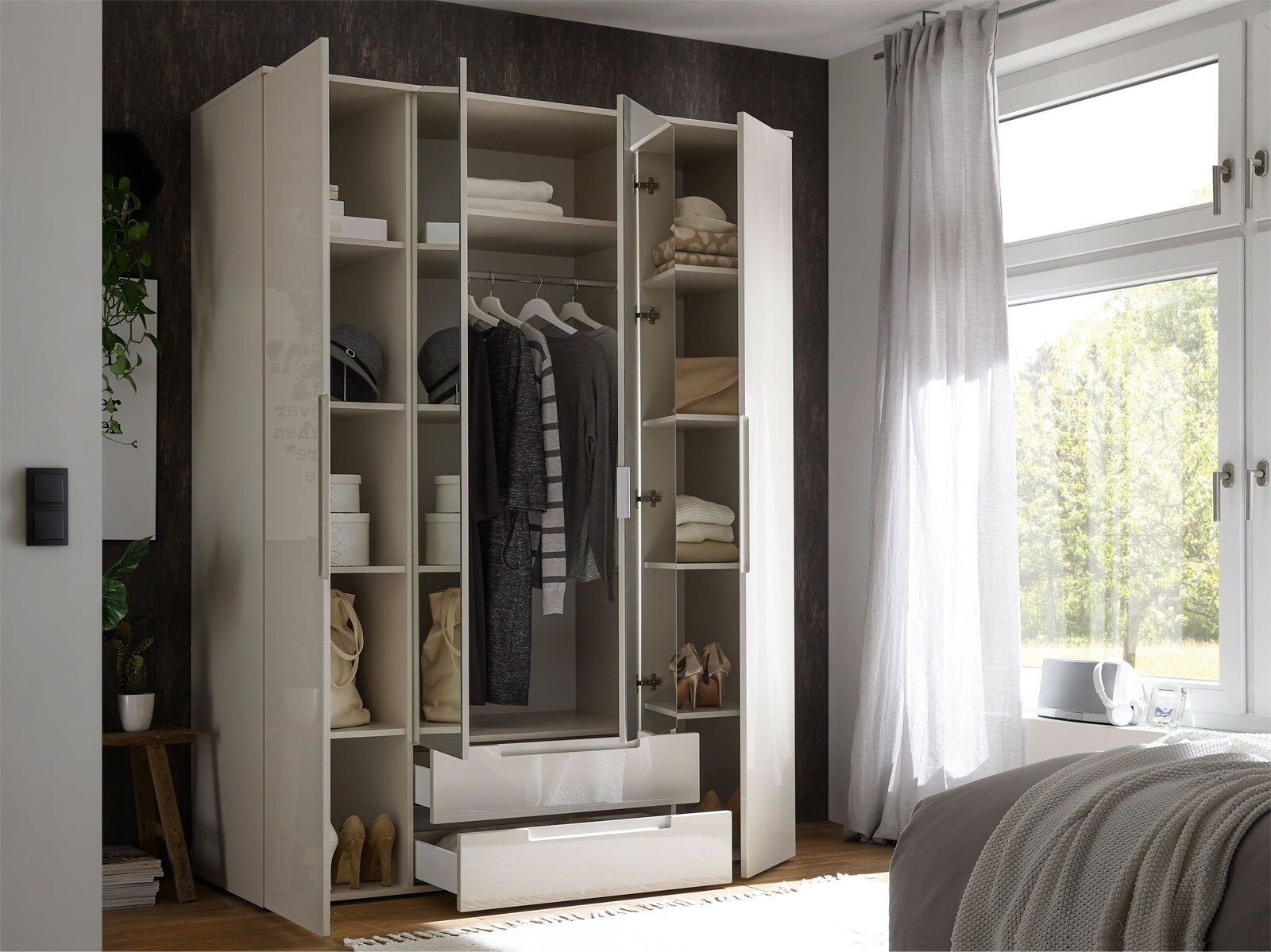 self Kleiderschrank JENNA 4-türig champager