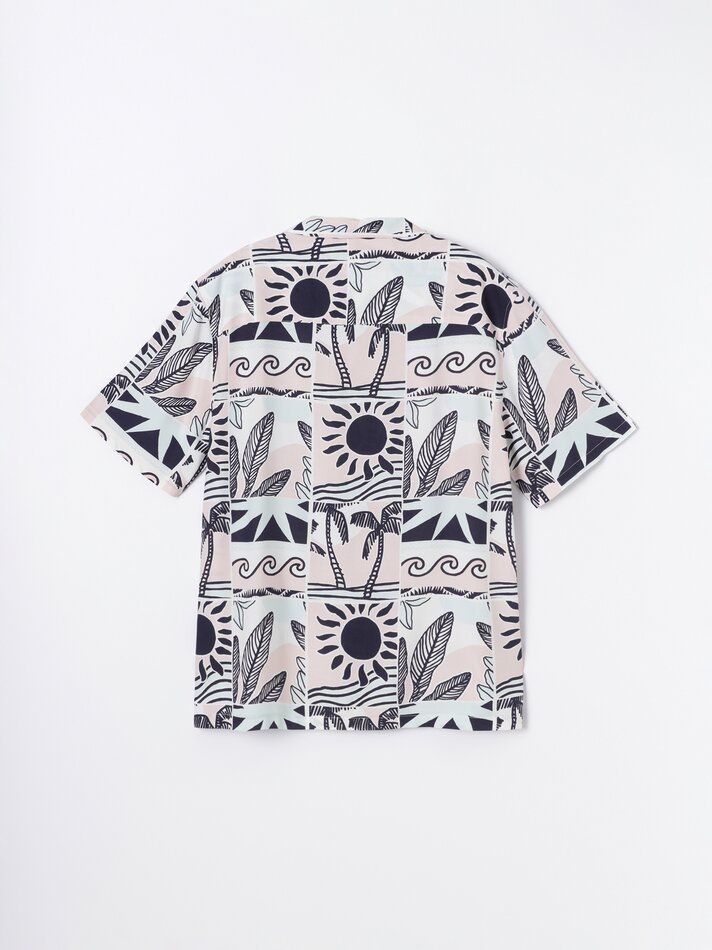 Camisa fluida para resort - Branca e Rosa
