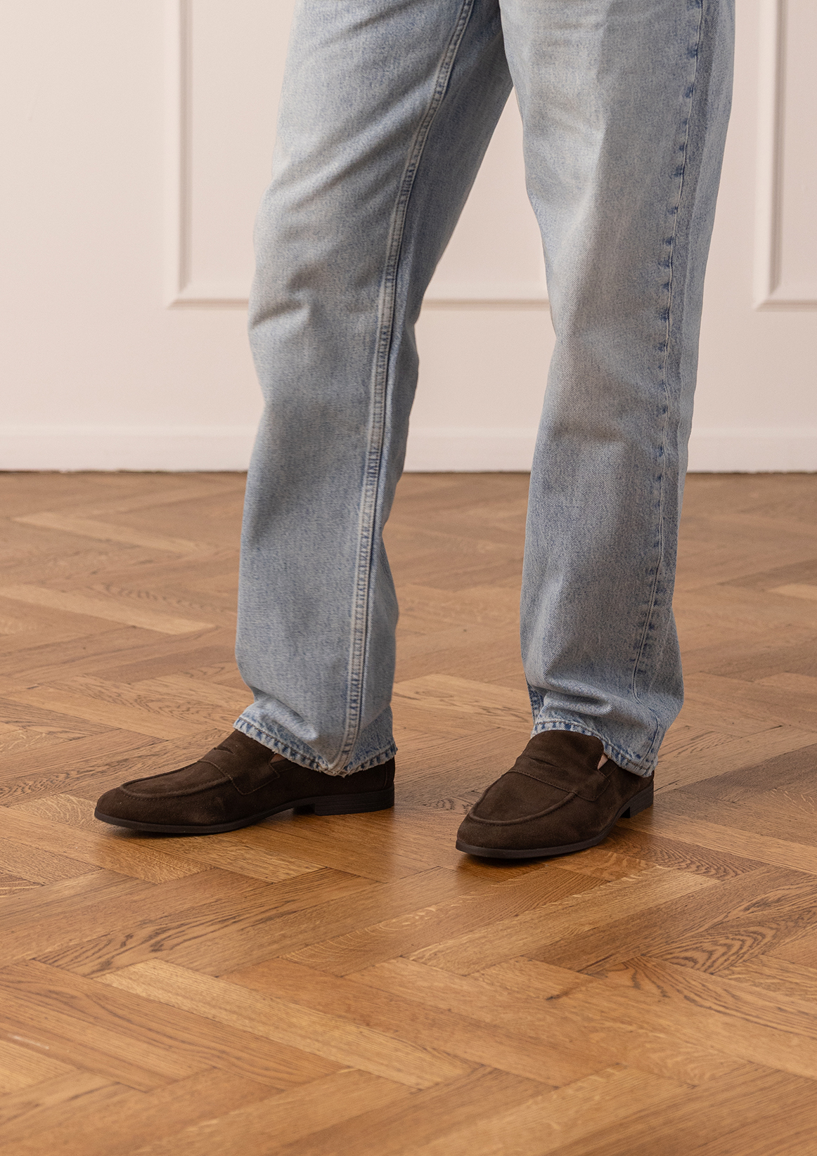 Donkerbruine suède loafers