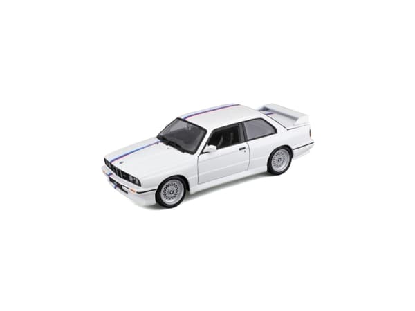 BBURAGO BMW M3 e30, Bybil, Montert på forhånd, 1:24, BMW M3 e30, Alle kjønn, Metall, Plast