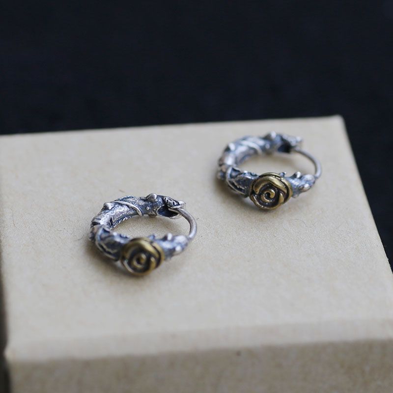Lilafey - Rose Alloy Huggie Oorbel