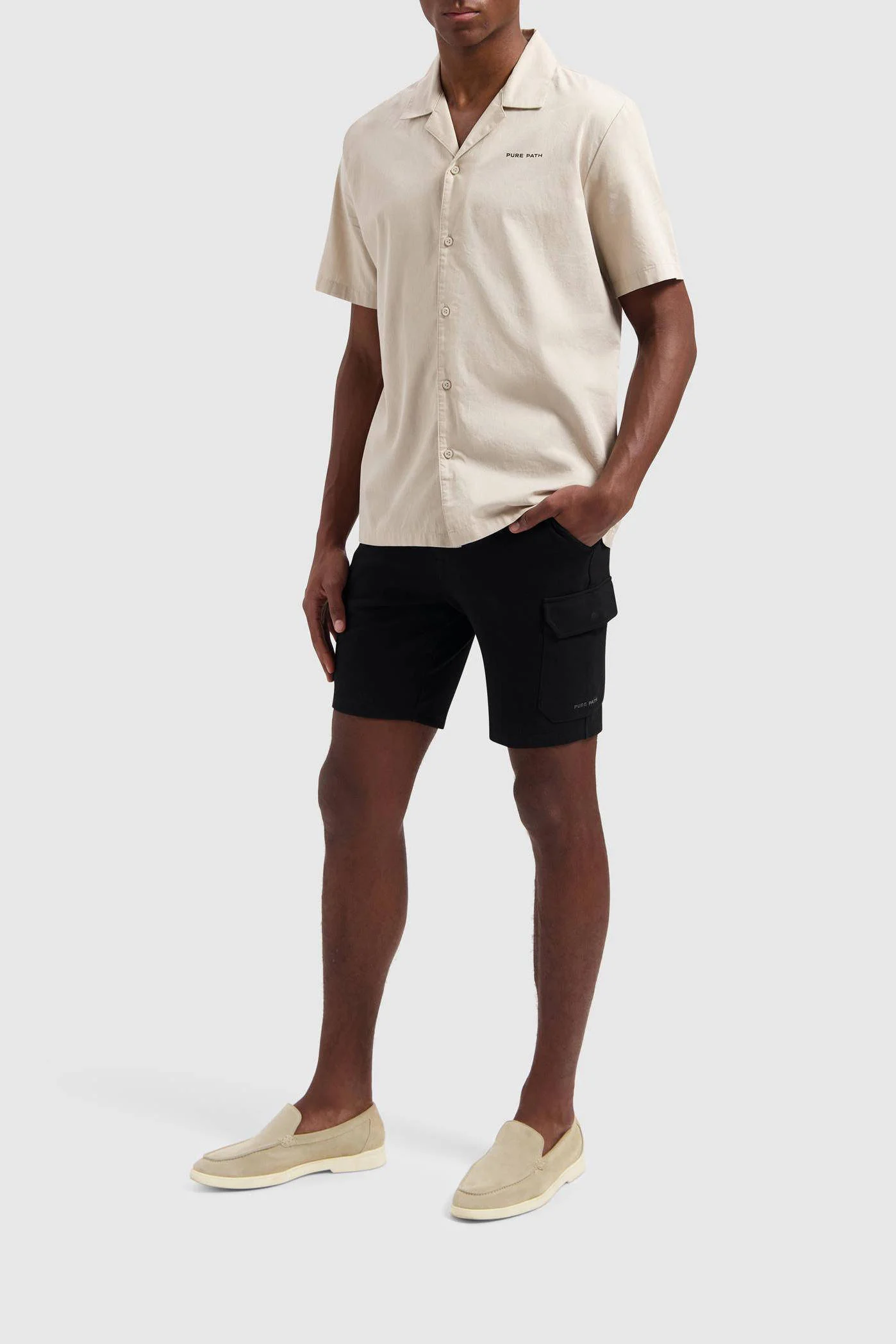 Pure Path regular fit cargo short zwart