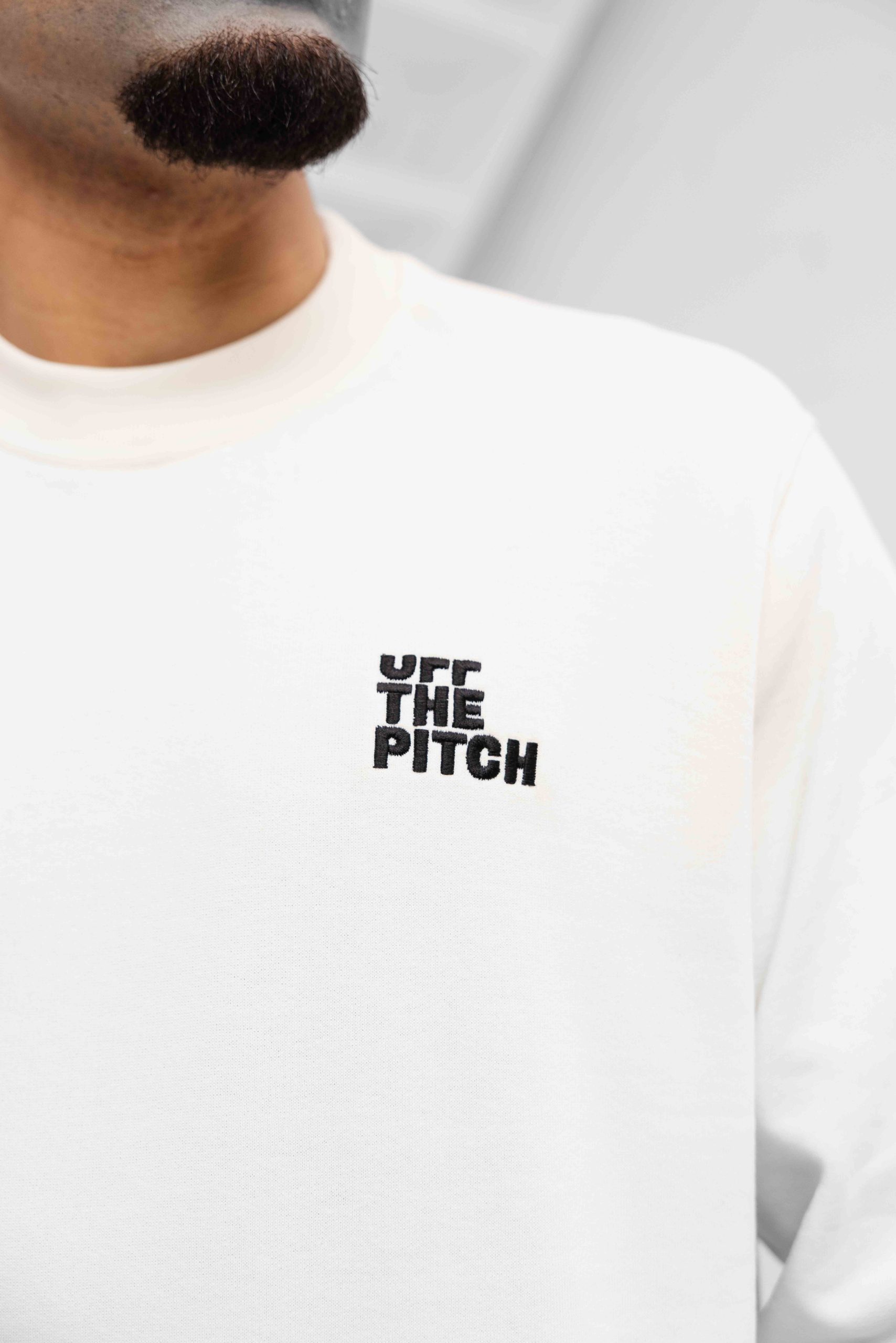 Off The Pitch Full Stop Crewneck Heren Gebroken Wit