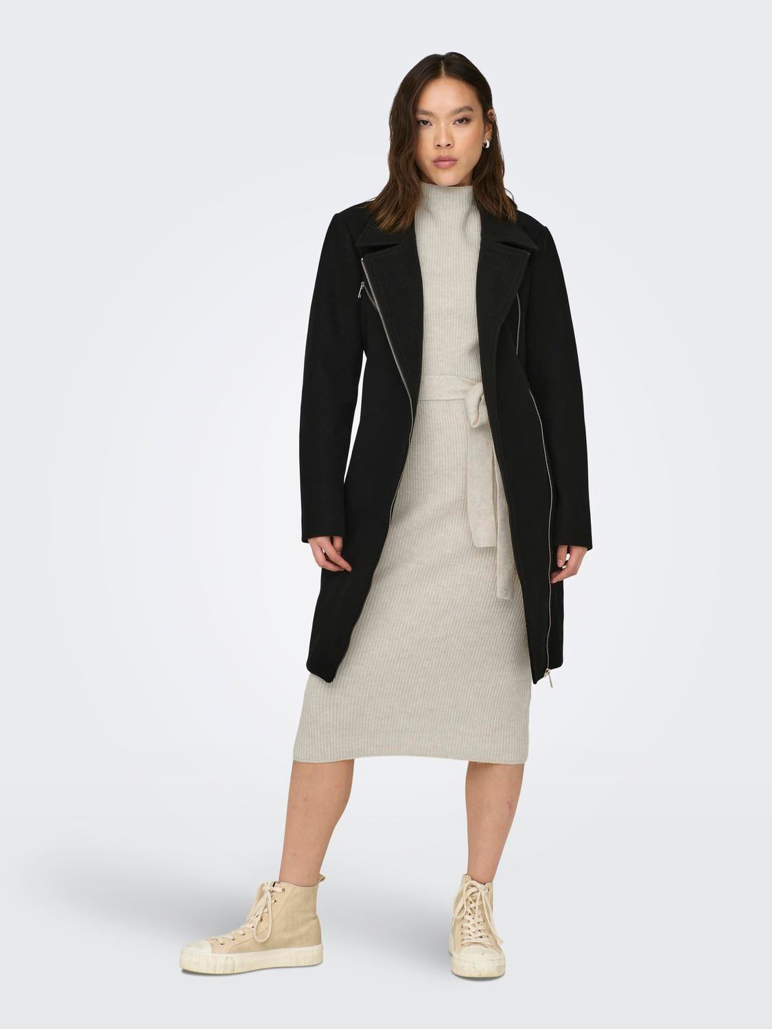 ONLEMILY Mantel Black