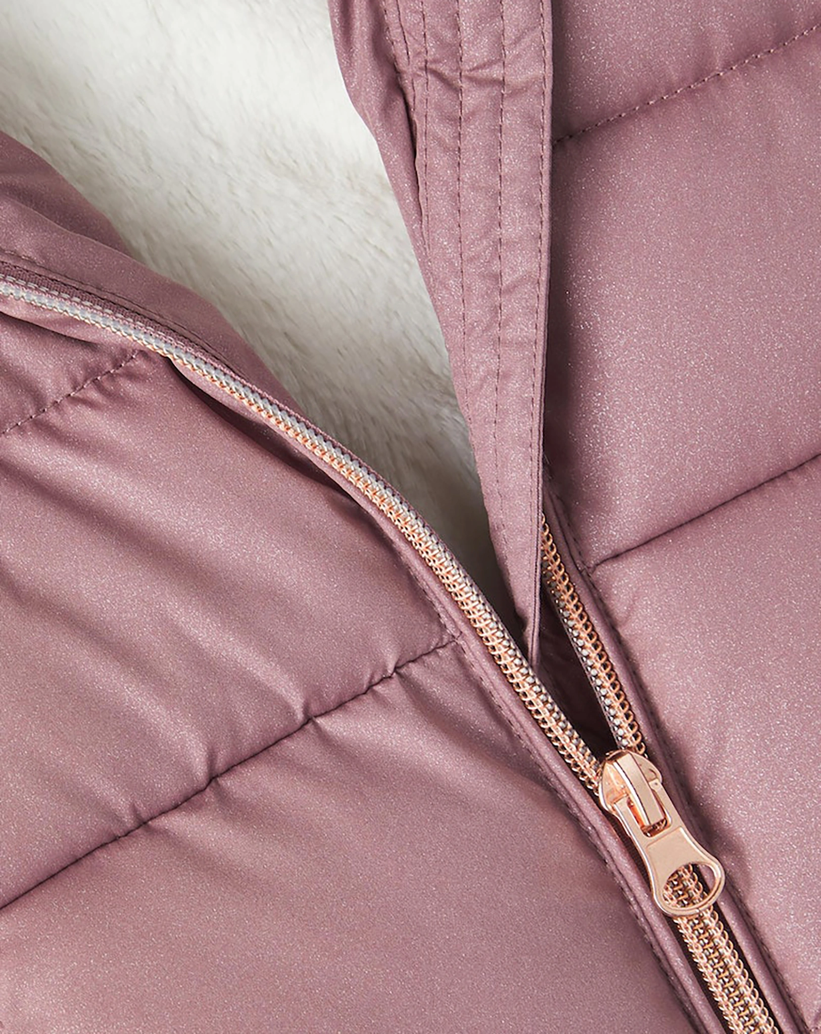 Steppjacke NMFMERETHE mit Kunstfellbesatz in wistf