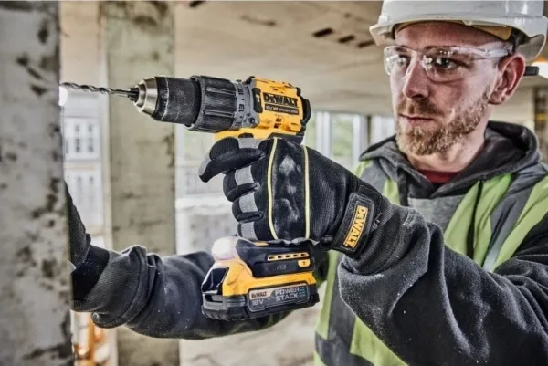 BOREMASKINE/DREV DEWALT DCD805P2T 18V 2X5,0AH BL TSTAK