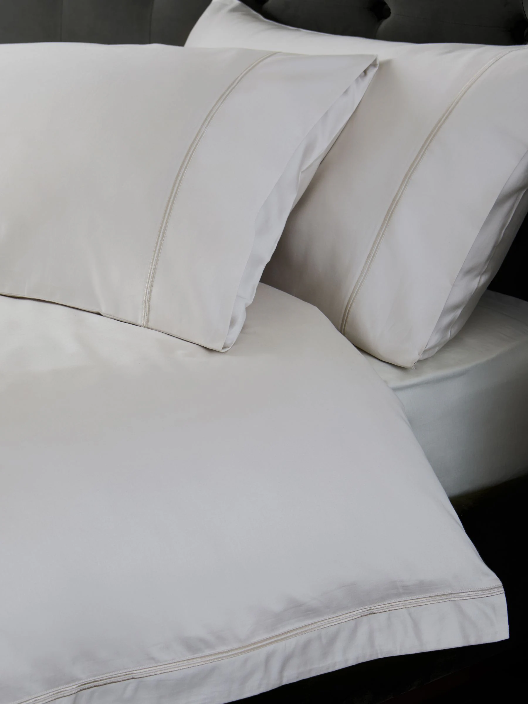 Collection Luxe 600-draads 100% katoensatijnen luxe dekbedovertrek- en kussensloopset