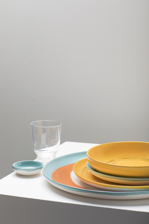 Serax Feast by Ottolenghi diep bord Ø22 set van 2 Pink/Blue Pepper