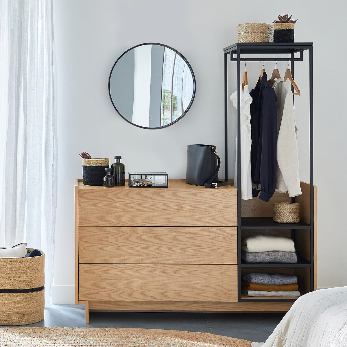 LA REDOUTE INTERIEURS<br>Cômoda, Denho