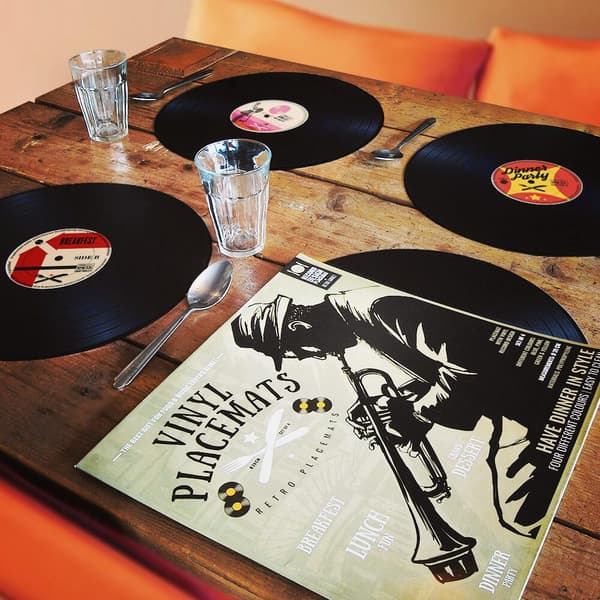 4x Bordbrikker - Vinylplater