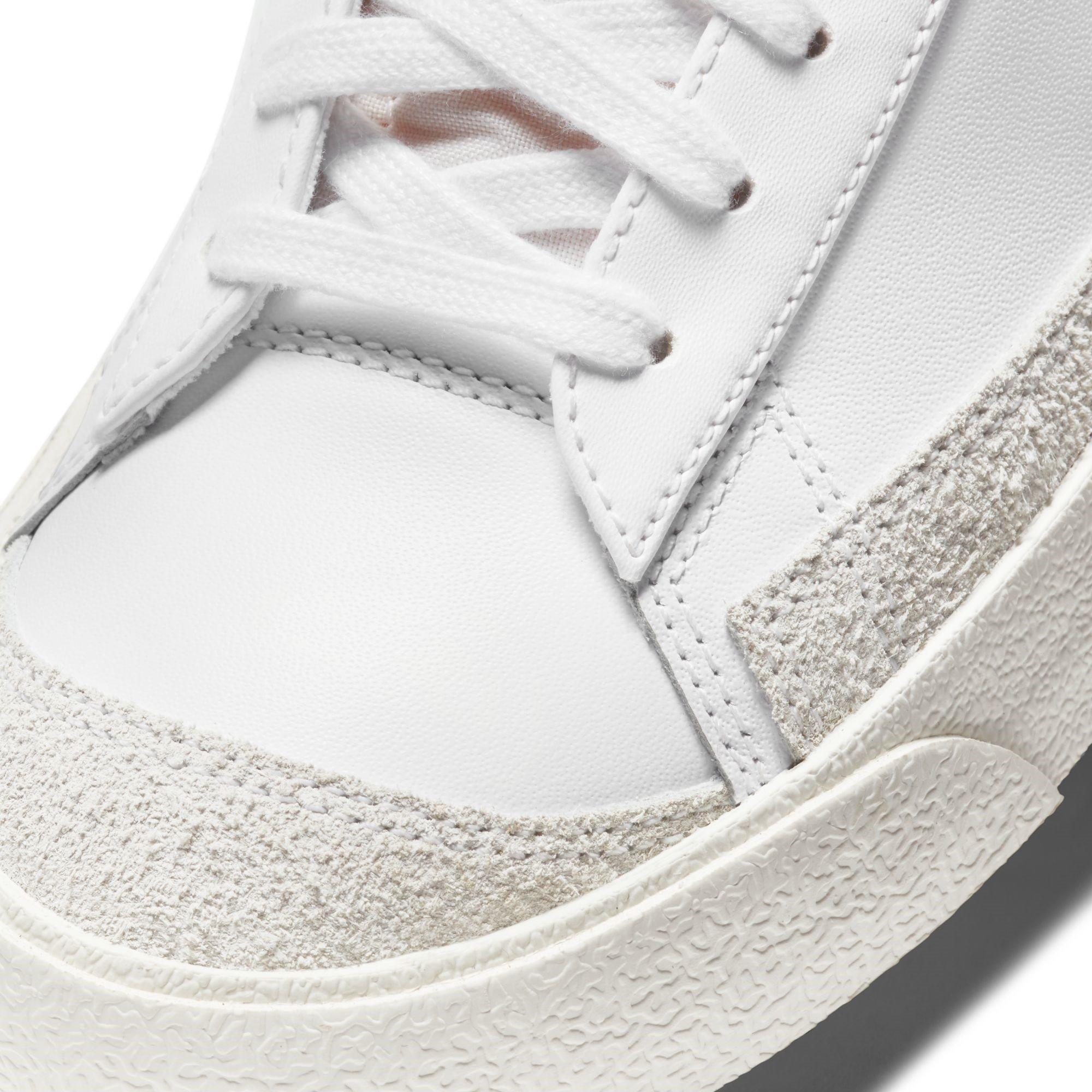 Nike Blazer Mid High Tops Mens
