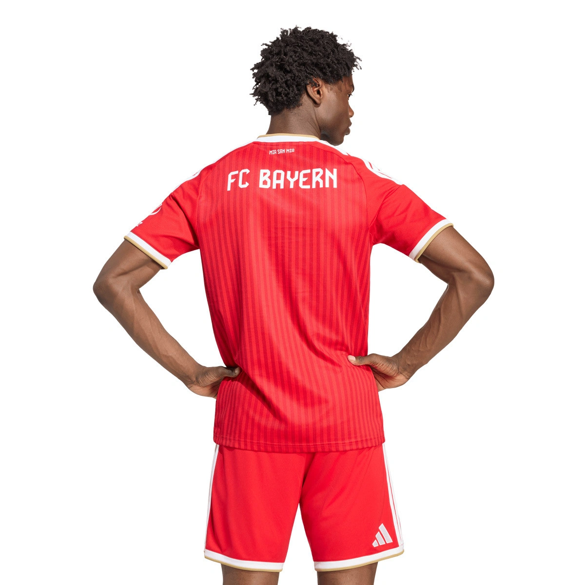 Camisola adidas FC Bayern Primeiro equipamento 2026-2027