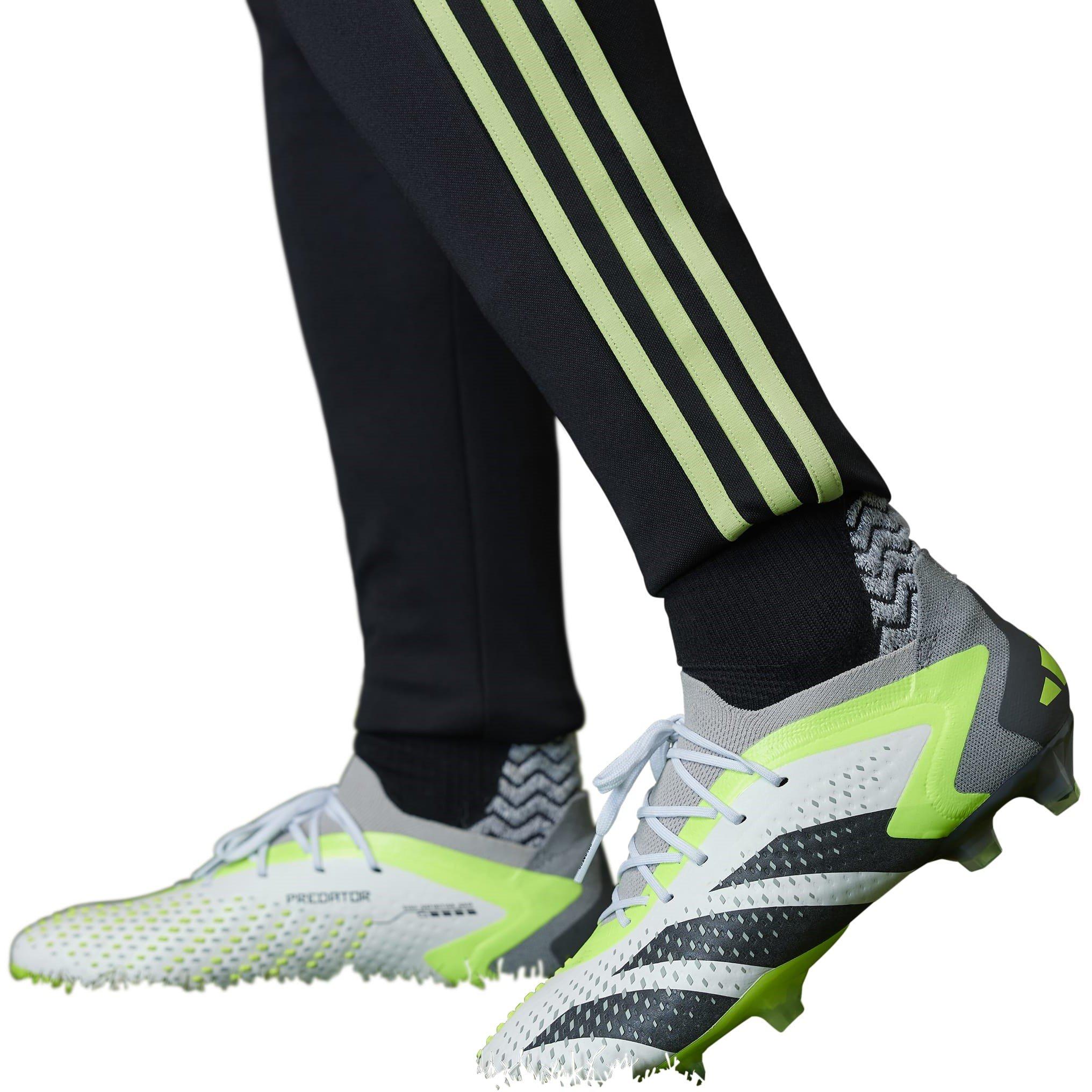 adidas Predator 1 Elite Low Firm Ground Football Boots