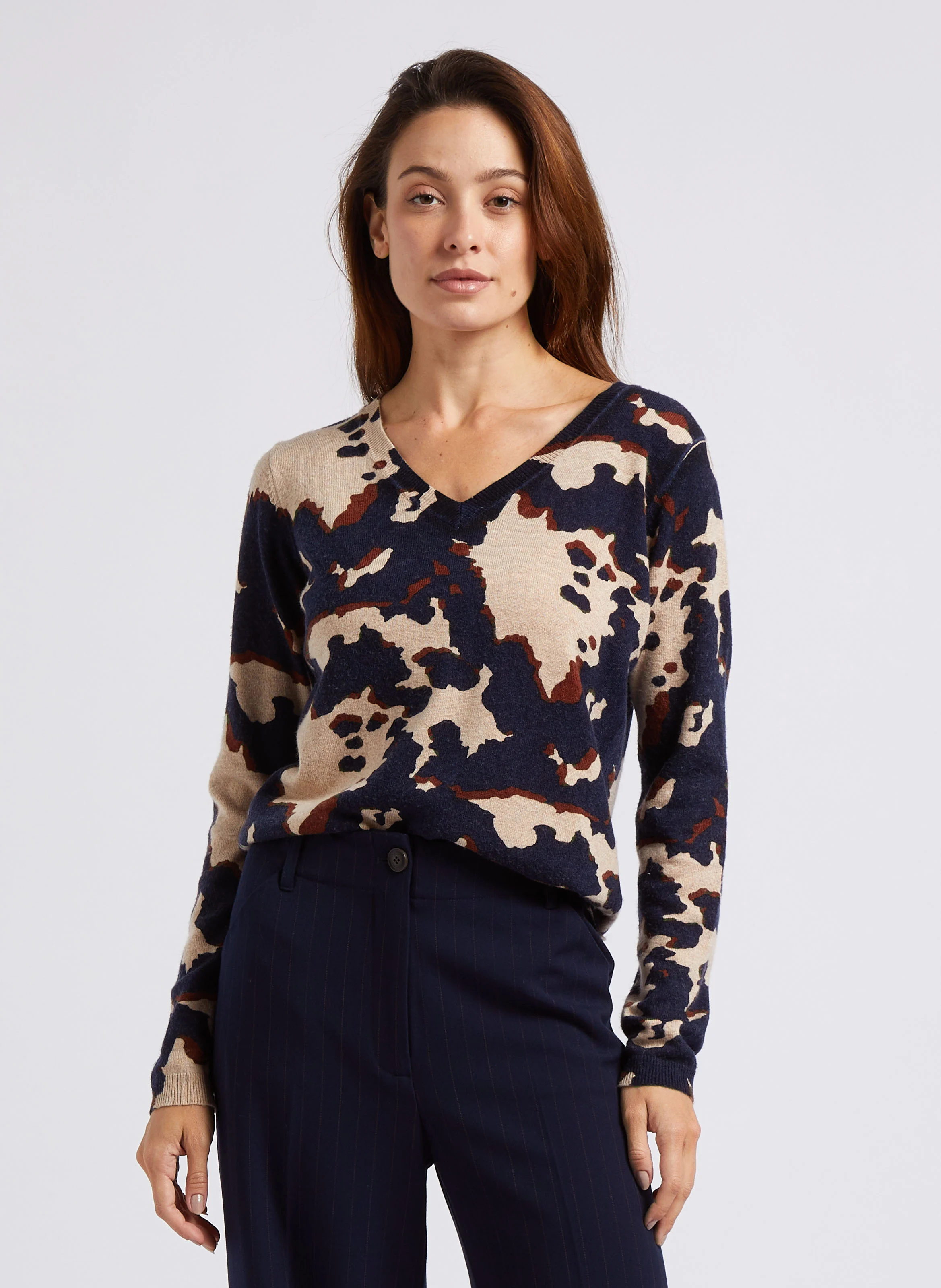 Pull col V jacquard en laine mélangée | Beige