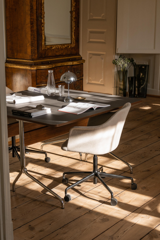 &tradition Pavilion AV16 bureau black