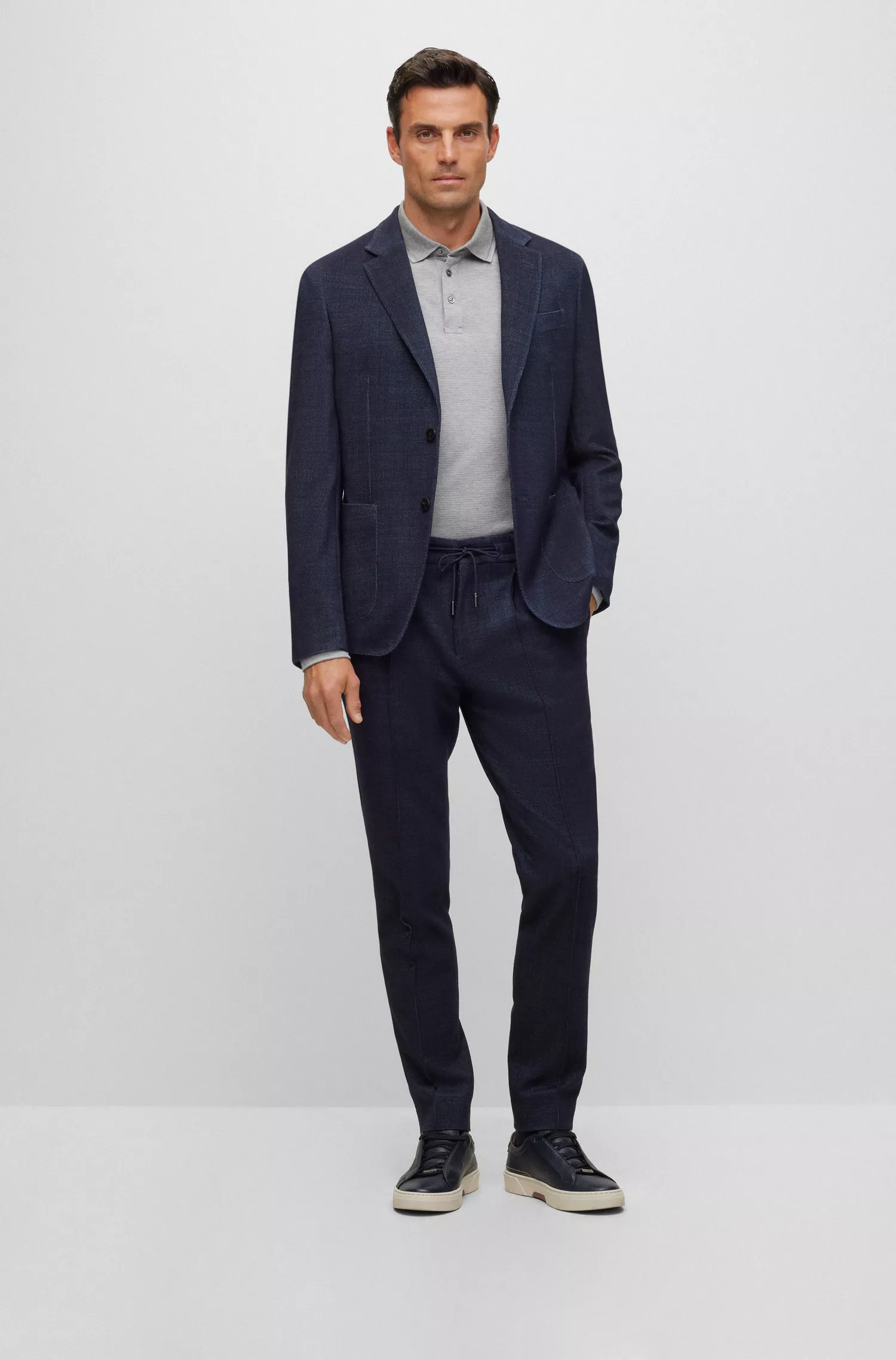 Calça BOSS Camel-Slim-fit em mistura de lã com seda.