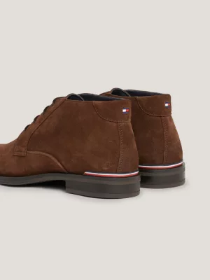 Botas baixas de camurça com cadarço