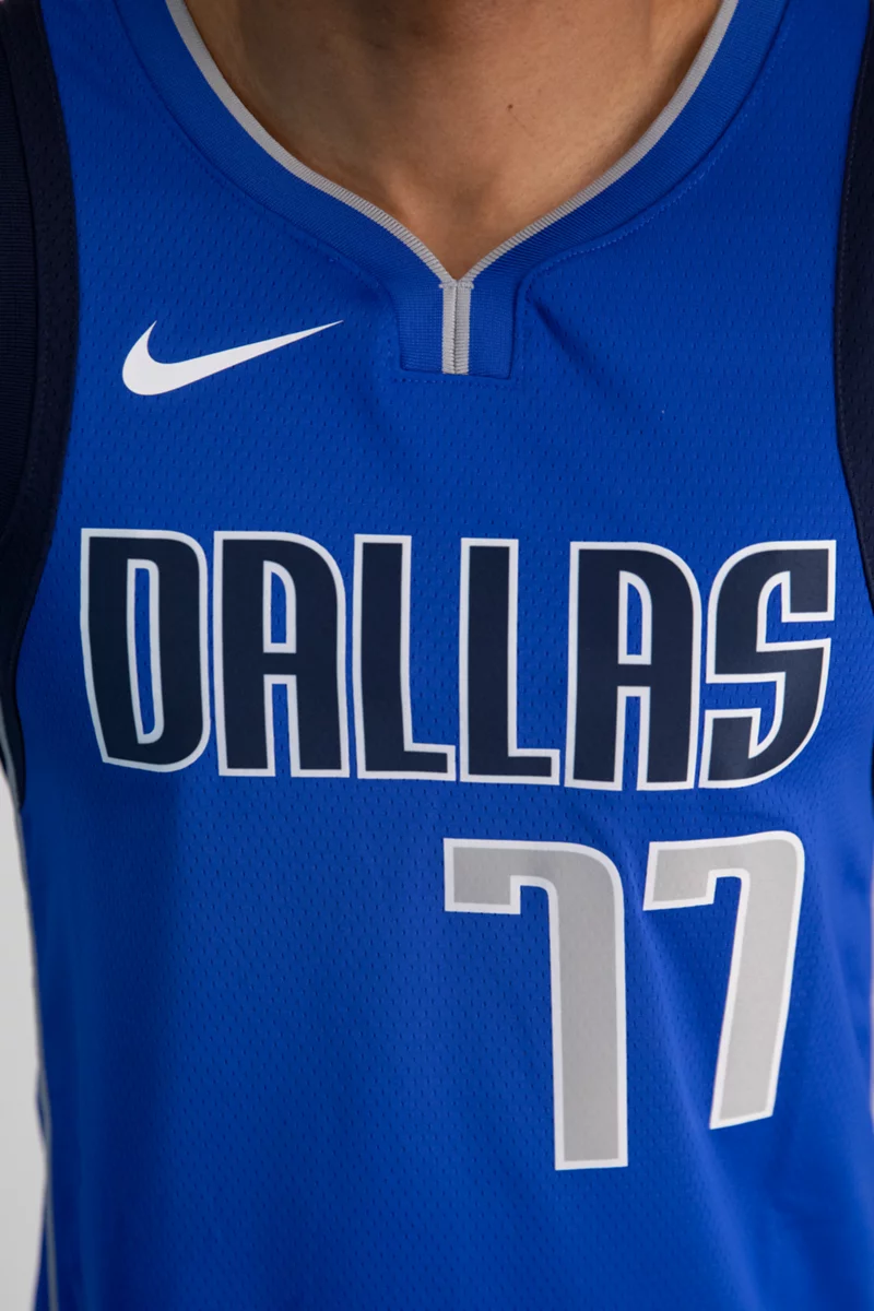 Nike Dallas Mavericks Icon Edition Luka Doncic Herren Basketballtrikot