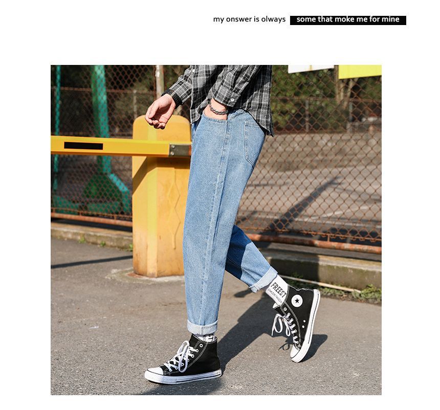 Denimic - Toelopende cropped jeans
