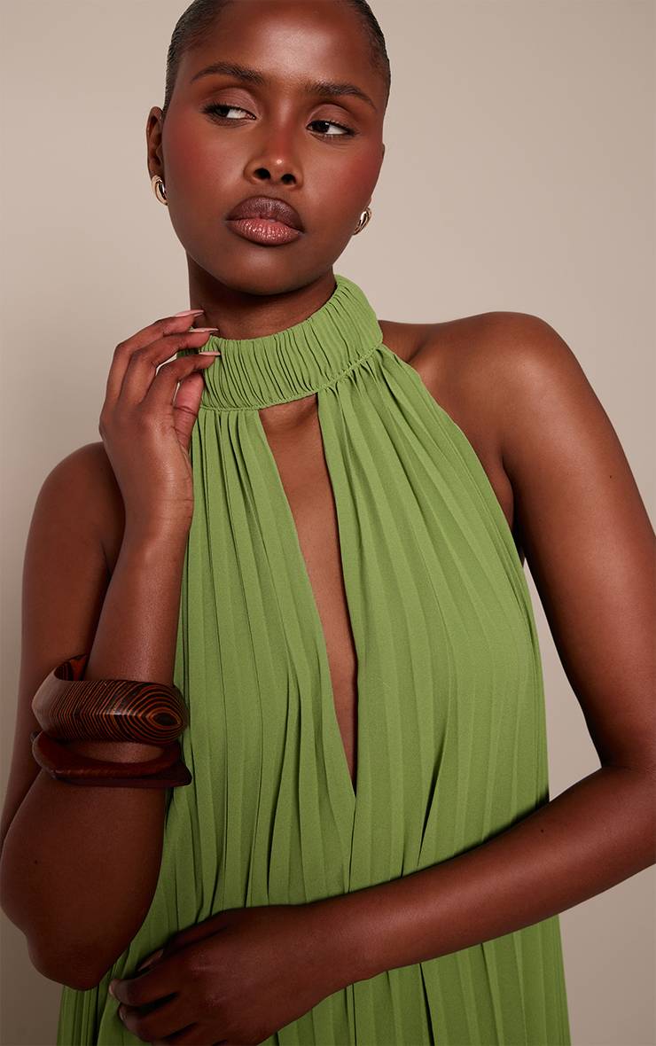 Lime Green Robe Maxi Plissée À Col Montant
