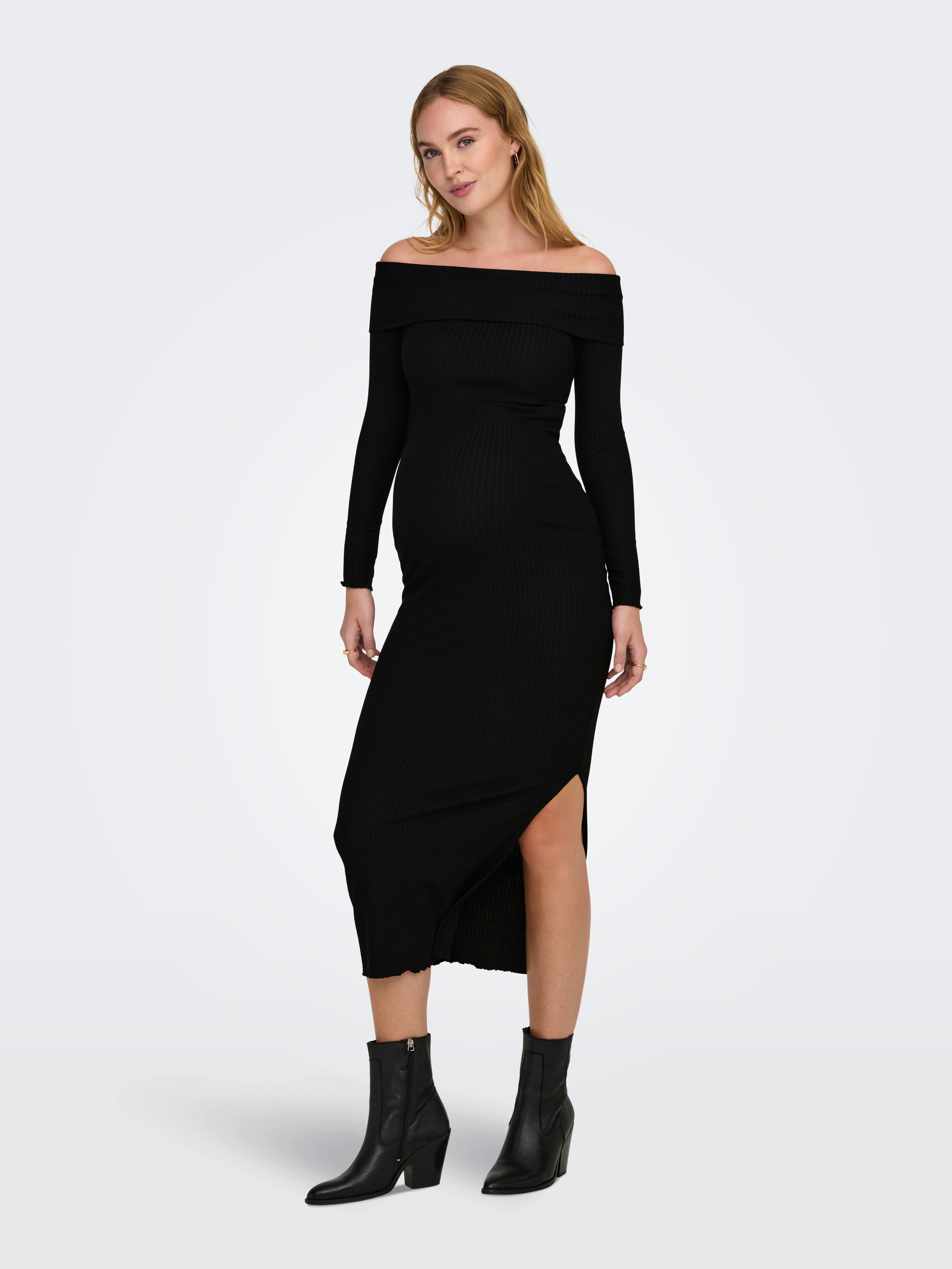 OLMESMERALDA Langes Kleid Black