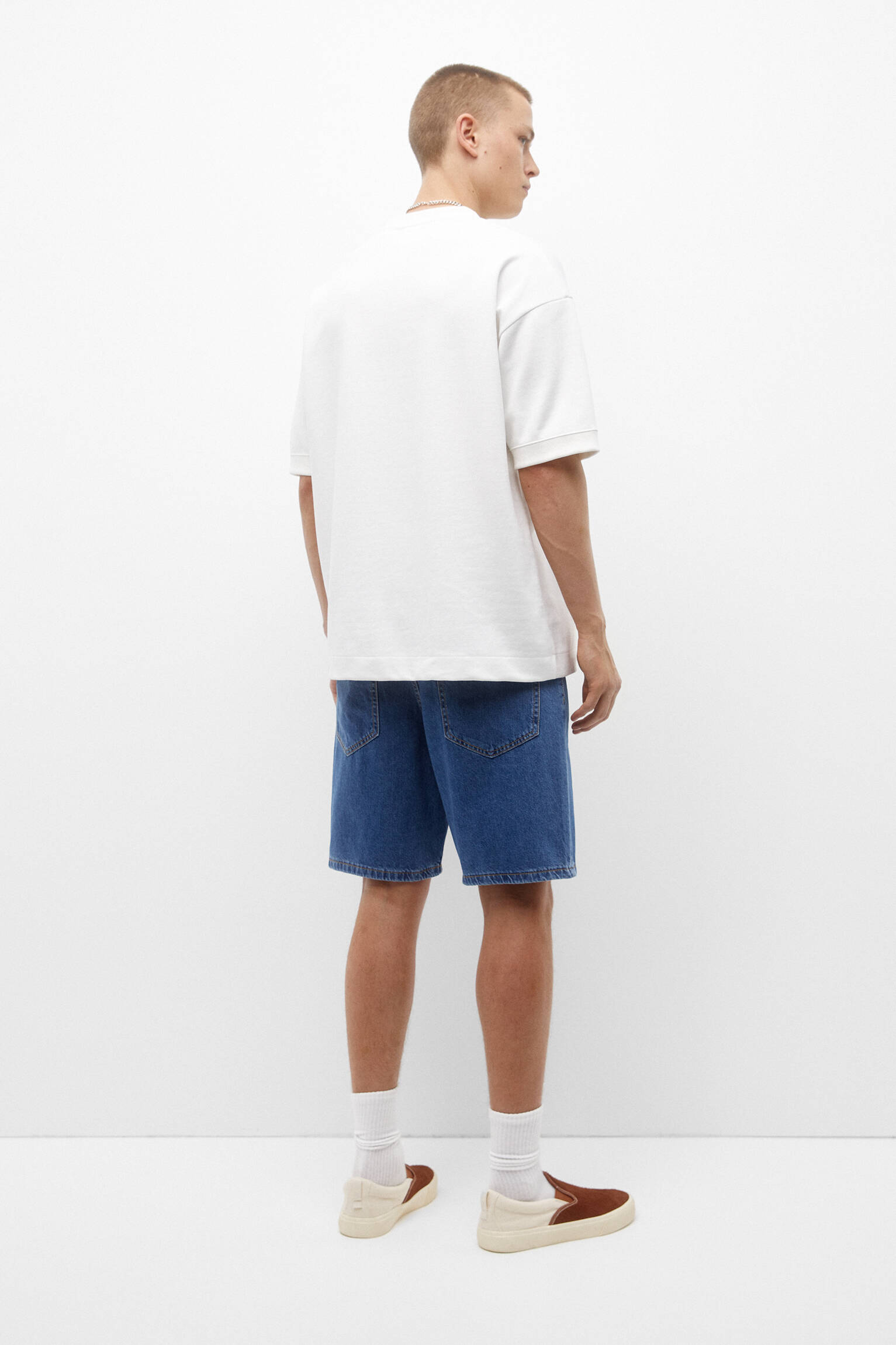 Bermuda jeans básica de corte folgado - Azul médio
