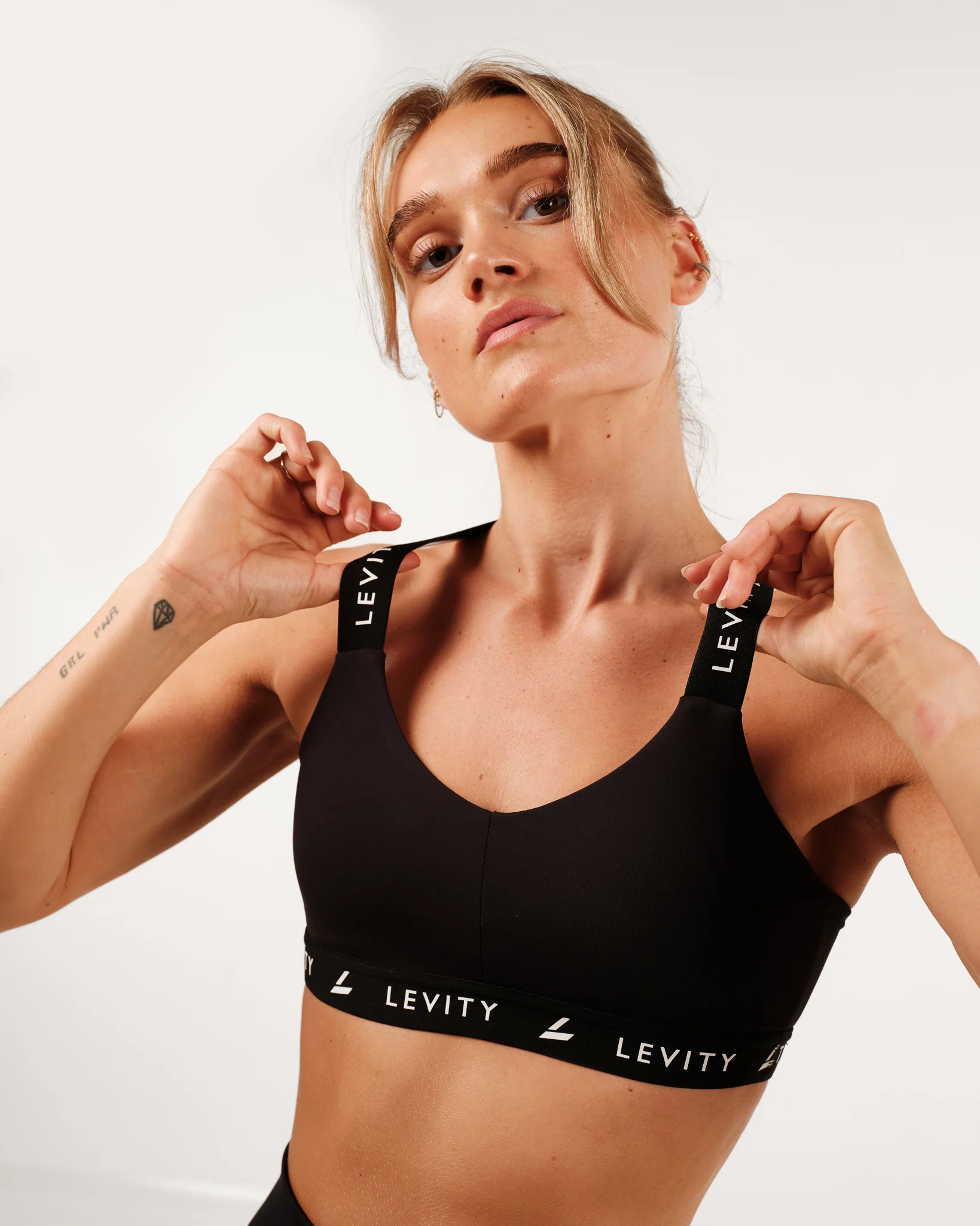 LEVITY Division Strappy Bra Black
