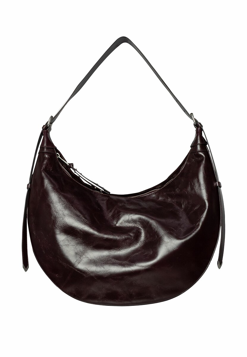 Bolsa de couro em formato de foice IKKS