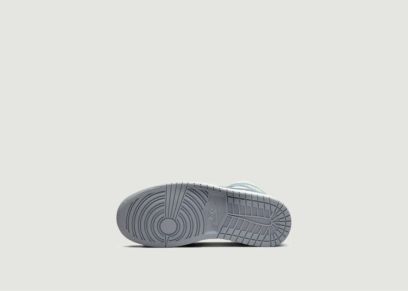 Air Jordan 1 Mid Grey Sail Nike