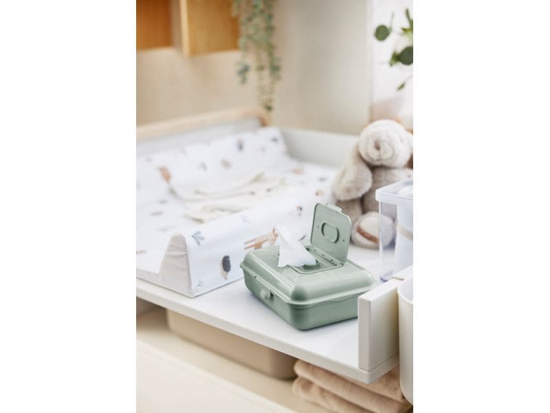 Rotho Babydesign Feuchttücher-Box TILO Sage Green 1.25 l Feuchttücherbox für zu Hause und unterwegs