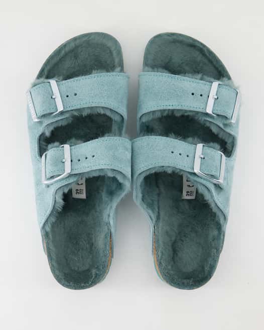 Birkenstock Arizona Shearling Pantoletten in Grün