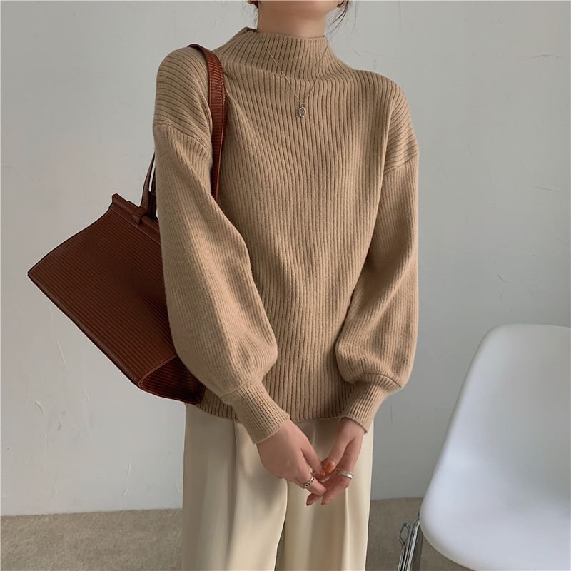 Yolandus - Effen trui met pofmouwen en mockneck