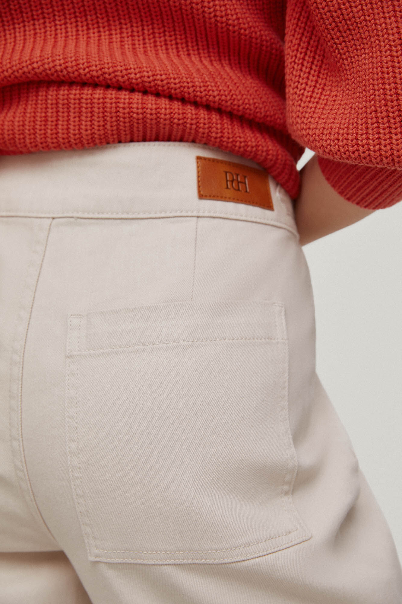 Calça jeans cropped de perna larga - Bege