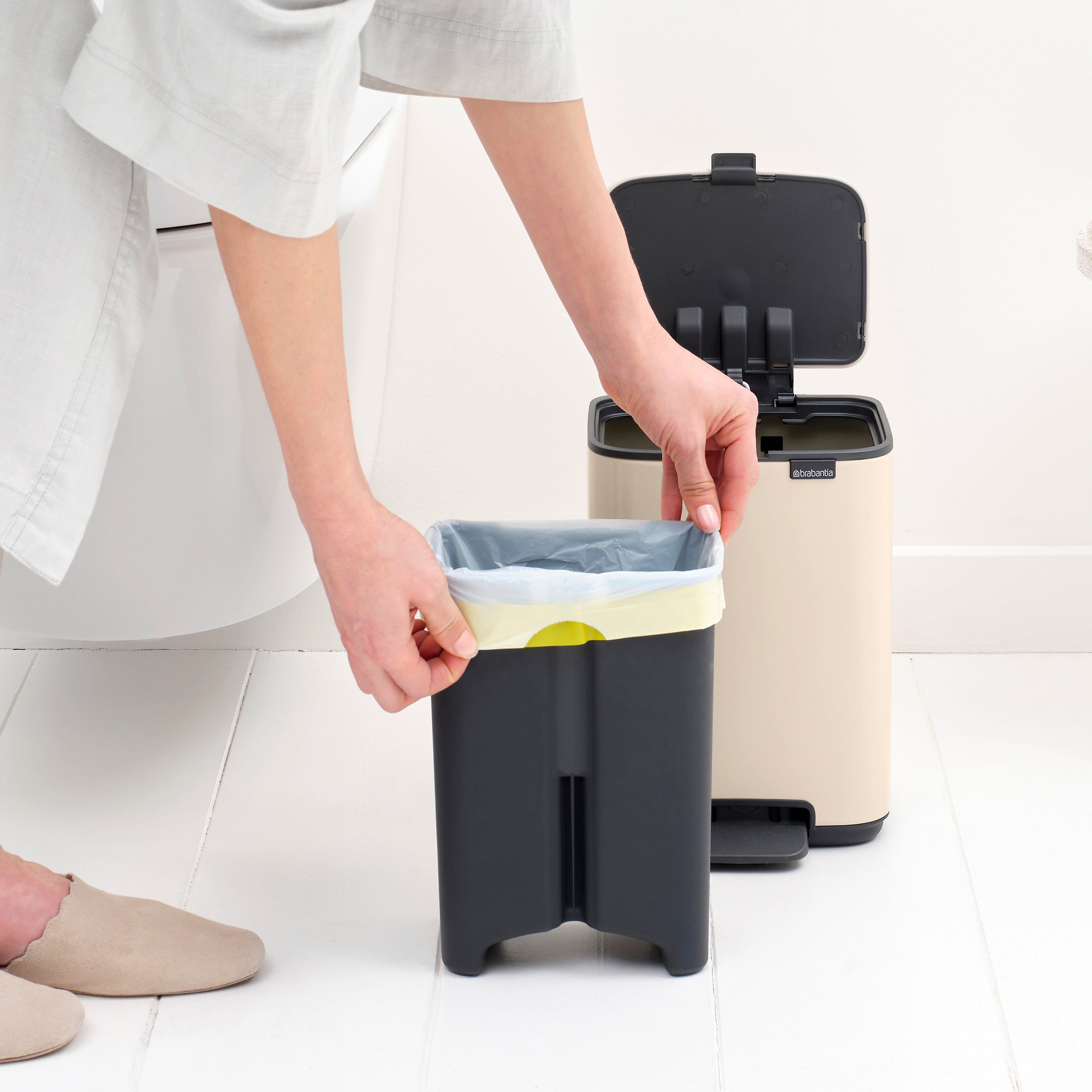 Brabantia Bo Pedaalemmer 4 L - Soft Beige