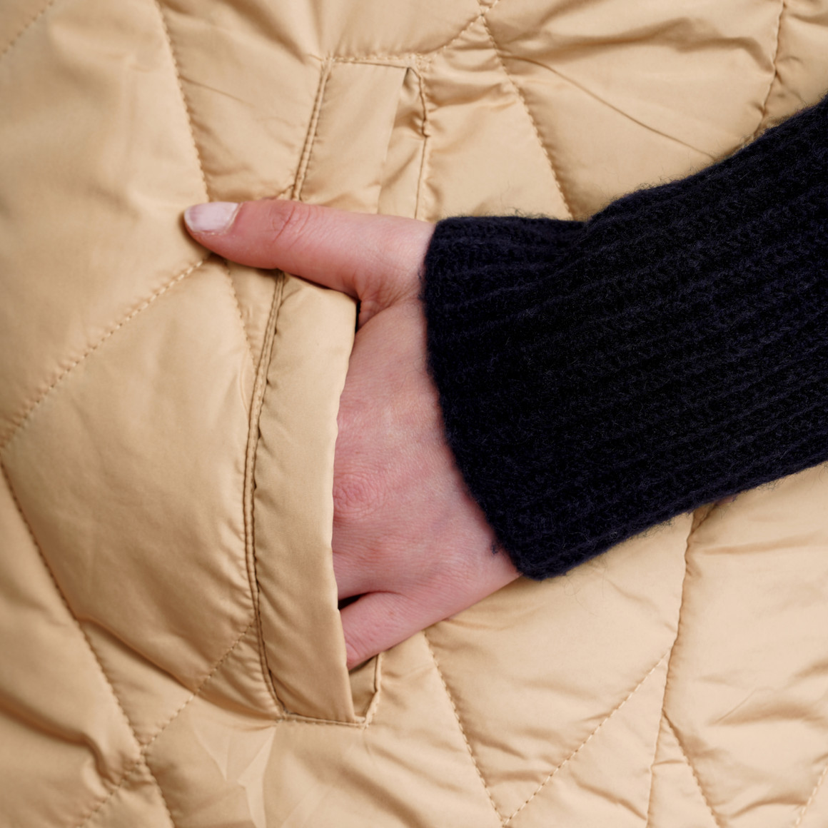 Gina Benotti Damen Steppweste mit Kapuze beige