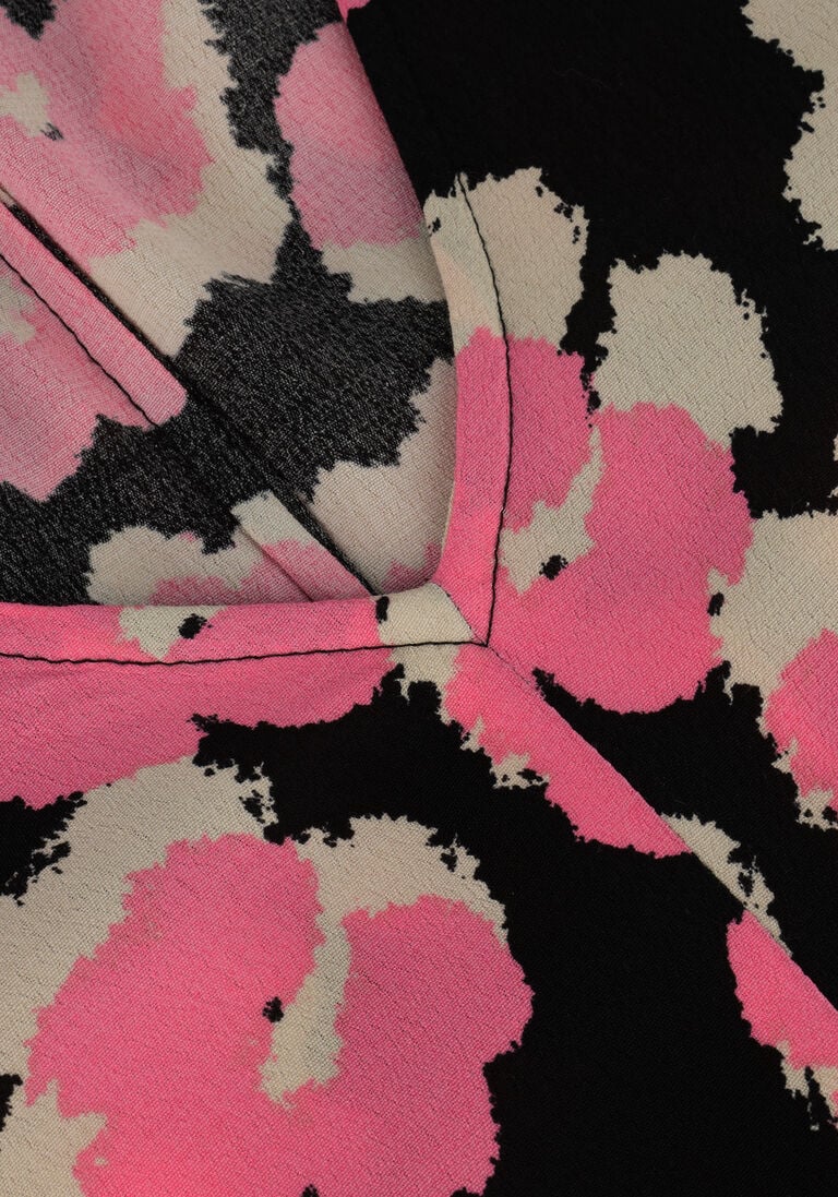 MODSTR\u00D6M roze modstr&ouml;m midi jurk bibbie print dress