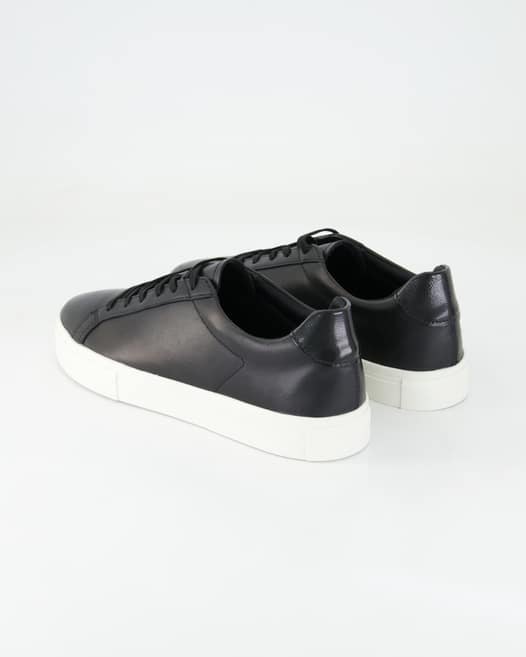 Vagabond Cody Sneaker in Schwarz