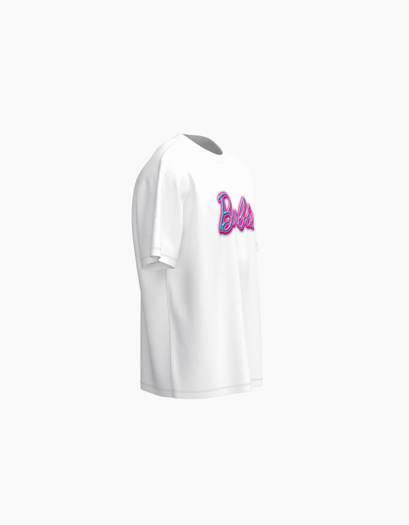 Camiseta de manga curta com estampa Barbie e modelagem quadrada