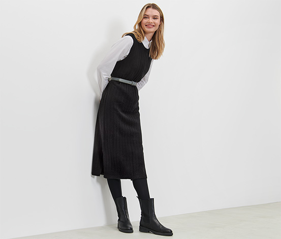 Geripptes Strickkleid, schwarz