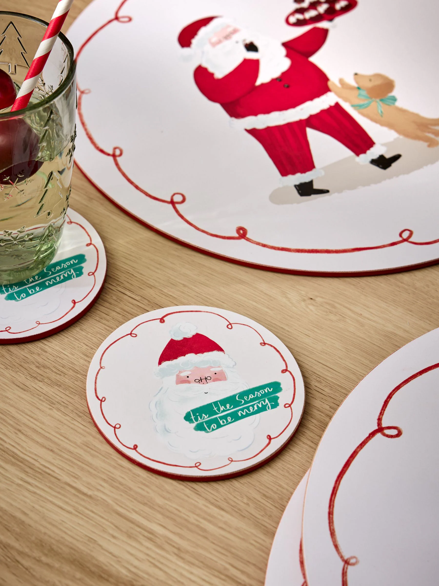 Set van 4 kerstplacemats en -onderzetters met kurken achterkant met kerstman