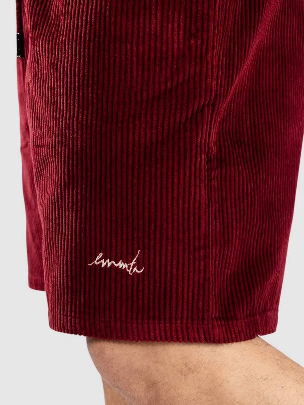 Ementa SB Magoado Cord Shorts burgundy