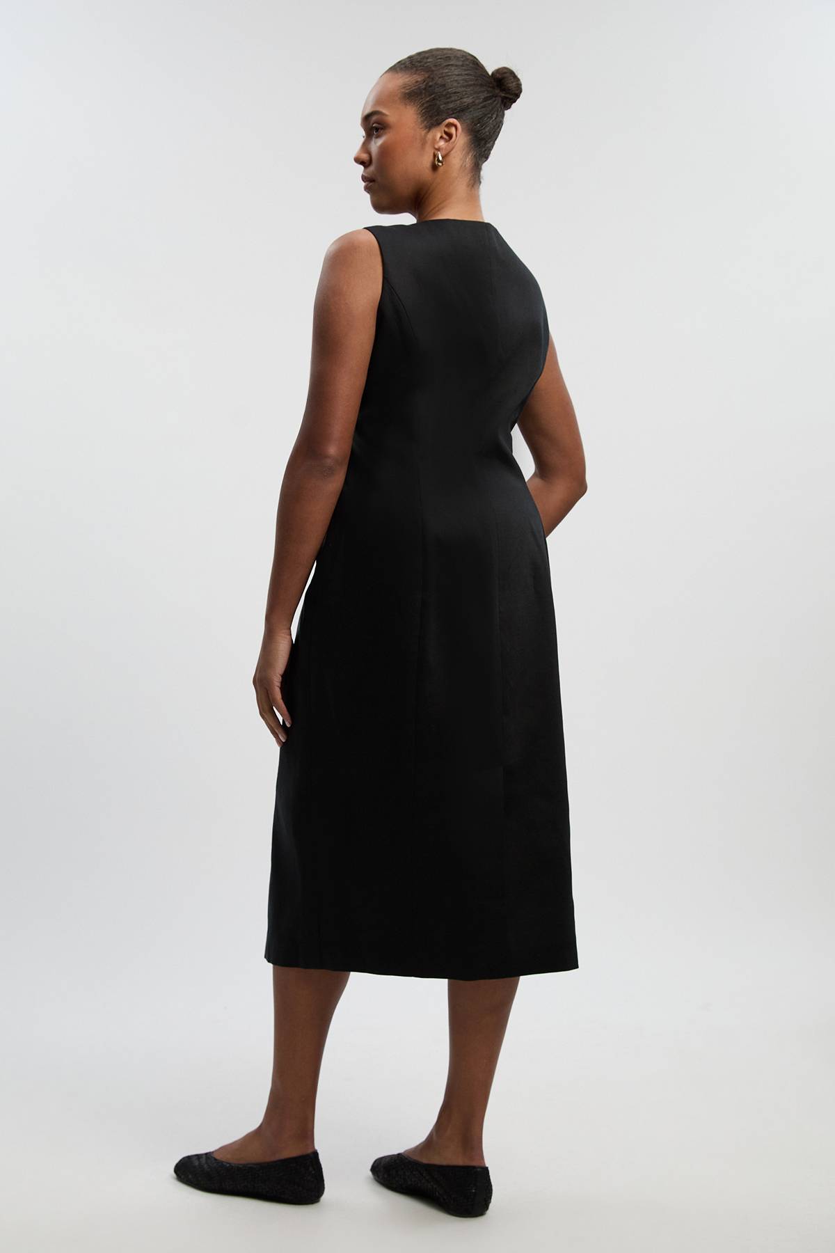 KarenMillen Robe Midi Crayon Grande Taille En Lin Ajusté Avec Boutons Décoratifs Devant