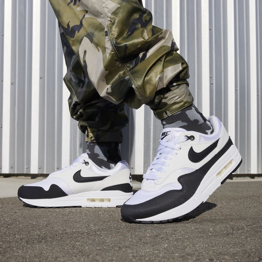 Nike Air Max 1 Women's Shoes WHITE/BLACK-SUMMIT WHITE