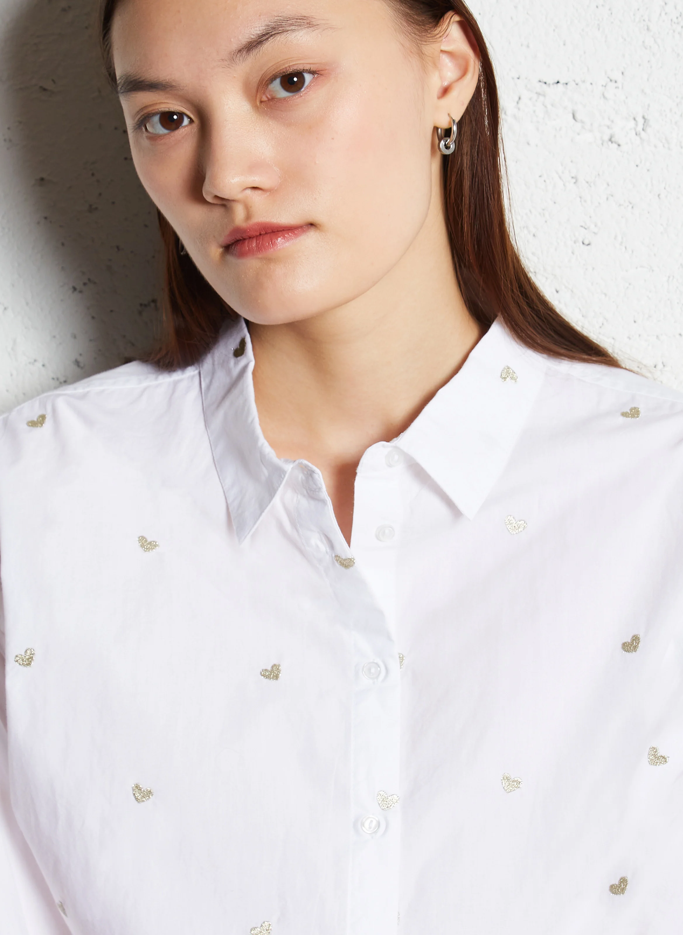 CAMOMILLE - Chemise ample col classique brodée en coton mélangée | Blanc
