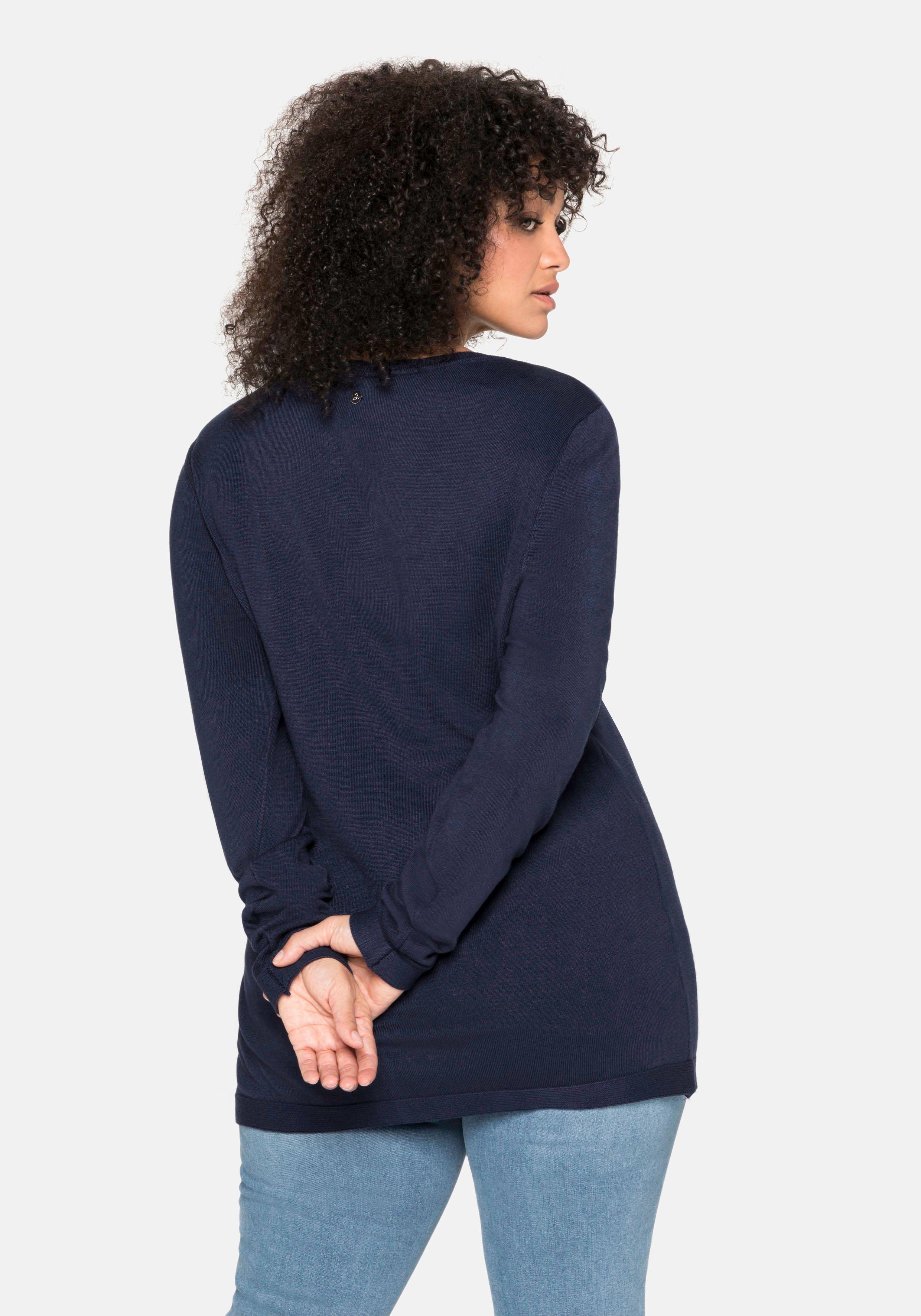 Strickjacke aus Viskose, mit tiefem V-Ausschnitt